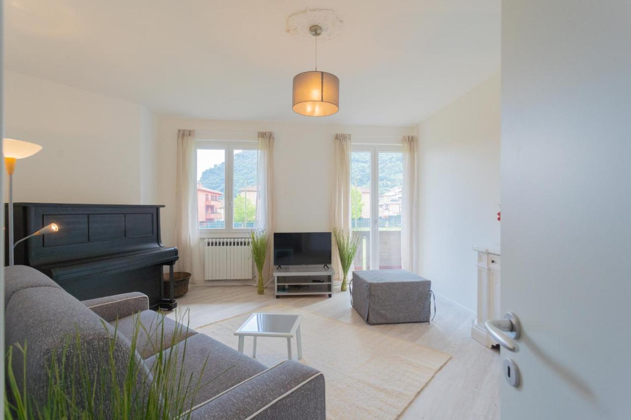 Acqua Chiara Apartment By Rent All Como Донго Экстерьер фото